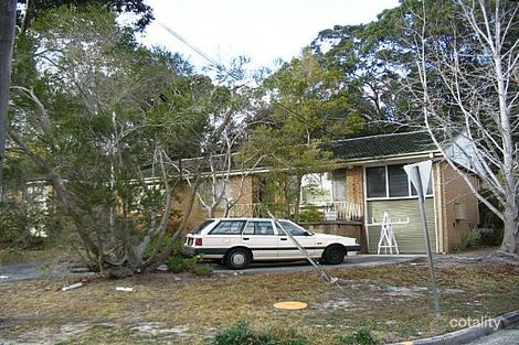 30 Priestley Pde, Point Clare, NSW 2250