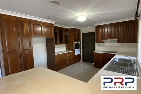 Property photo of 13 Coronation Avenue Parkes NSW 2870
