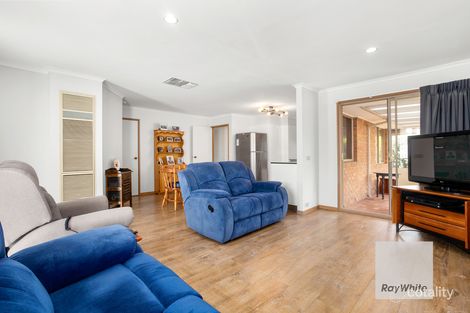 13 Harness Ct, Sydenham, VIC 3037