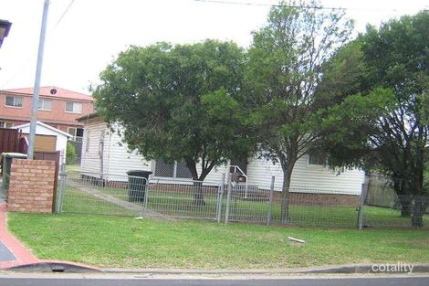 24 Stella St, Fairfield Heights, NSW 2165