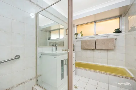 Property photo of 11 Berberis Way Forrestfield WA 6058