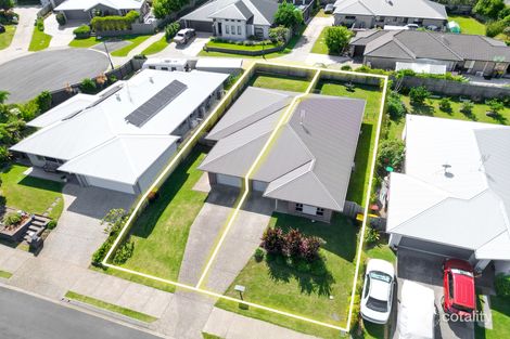 40 Clark Ave, Glass House Mountains, QLD 4518