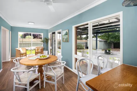 Property photo of 21 Inglis Street Lake Albert NSW 2650