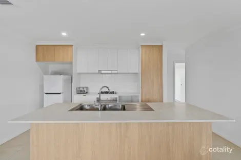 Property photo of 47 Lewis Crescent Finley NSW 2713