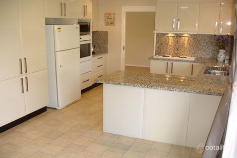 Property photo of 4 Waratah Place Oxley Vale NSW 2340
