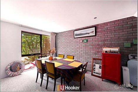 Property photo of 85 Barnet Close Phillip ACT 2606