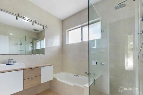 Property photo of 15 Robert Arnold Avenue Valley View SA 5093