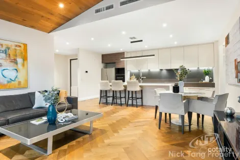 Property photo of 4/34 Donna Buang Street Camberwell VIC 3124