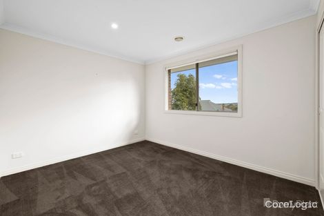 Property photo of 3 Cooper Rise Bunyip VIC 3815