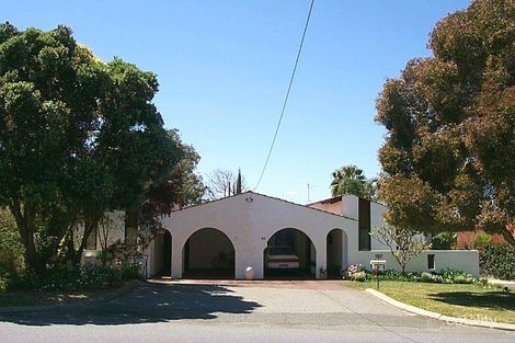 34 Northmore St, Daglish, WA 6008