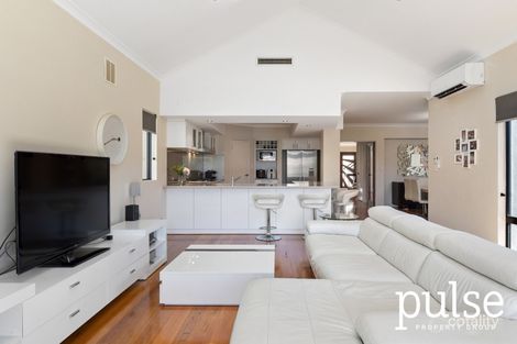 Property photo of 46A Central Road Rossmoyne WA 6148