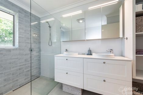 Property photo of 28 Allum Way Serpentine WA 6125