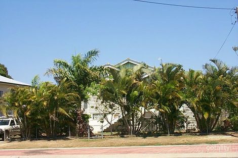 68 Walker St, Walkervale, QLD 4670