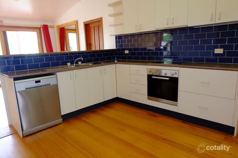Property photo of 31 Mitchell Street Bairnsdale VIC 3875