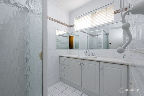 Property photo of 33 Redfin Crescent Beldon WA 6027