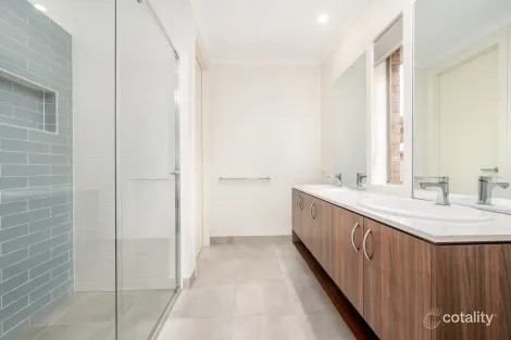 Property photo of 32 Augusta Crescent Tatura VIC 3616