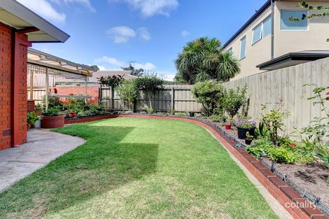 Property photo of 69 Grimwade Crescent Frankston VIC 3199