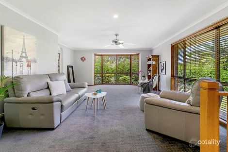Property photo of 16 Gosford Court Rochedale South QLD 4123