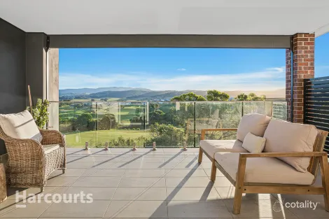 Property photo of 14 Glades Parkway Shell Cove NSW 2529