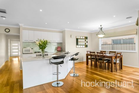 Property photo of 6 Fremantle Close Point Cook VIC 3030