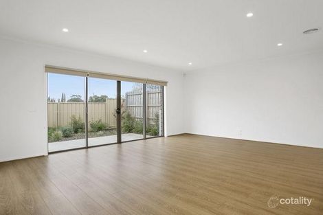 Property photo of 4 Seacrest Place Mount Martha VIC 3934