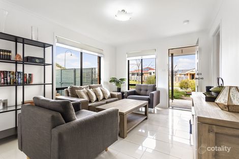 Property photo of 22 Wunderly Circuit Macgregor ACT 2615