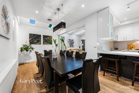 Property photo of 26 Roseberry Grove Glen Huntly VIC 3163