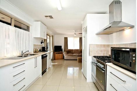 Property photo of 11 James Street Vista SA 5091
