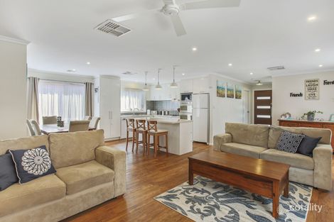 Property photo of 17 Farnborough Way Berwick VIC 3806