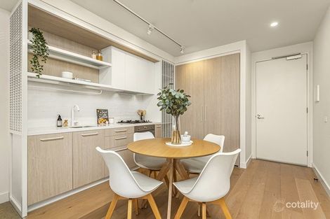 201/36 Collins St, Essendon, VIC 3040