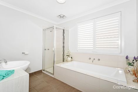 Property photo of 11 Morgan Way Pakenham VIC 3810