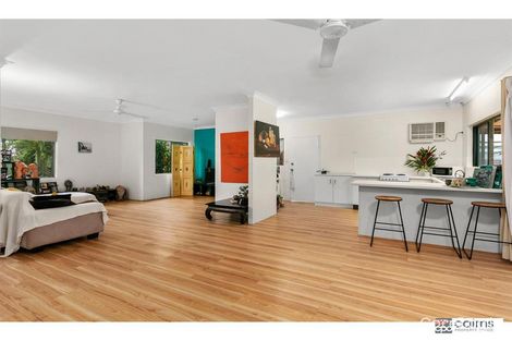 Property photo of 2 Tuffley Close Kanimbla QLD 4870