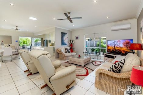Property photo of 8 Pectoral Place Banksia Beach QLD 4507
