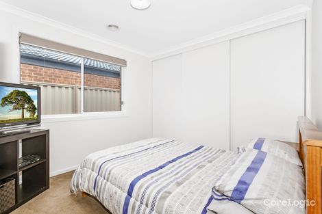 Property photo of 11 Morgan Way Pakenham VIC 3810
