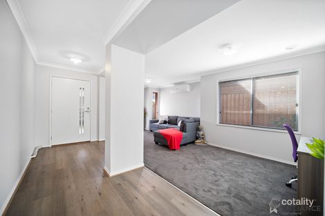 Property photo of 12 Cobham Rise Maddingley VIC 3340