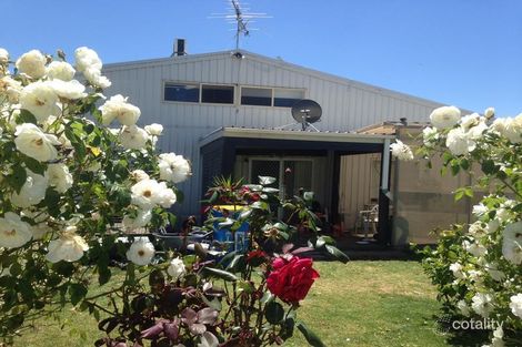 Property photo of 38 John Duigan Drive Yarrawonga VIC 3730