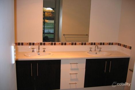 Property photo of 2 Feutrill Place Broadwater WA 6280