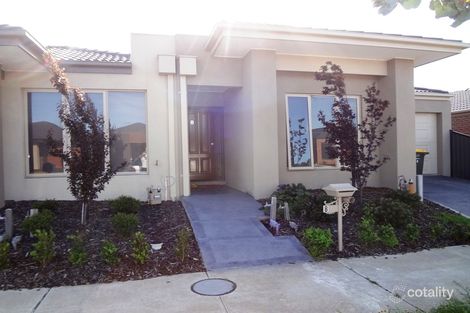 Property photo of 8 Nundroo Crescent Wollert VIC 3750