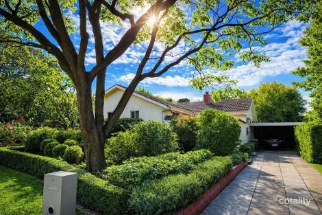 Property photo of 7 Heales Place Curtin ACT 2605