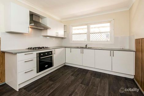 151 Williamson Ave, Cloverdale, WA 6105