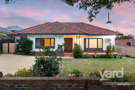 Property photo of 25 Kitchener Road Melville WA 6156
