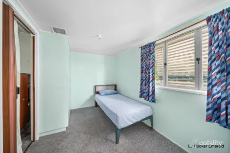 Property photo of 26 Esmond Street Emerald QLD 4720