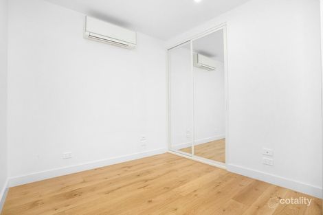 Property photo of 313/427 Hampton Street Hampton VIC 3188