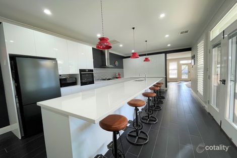 Property photo of 7 Cloete Street Young NSW 2594