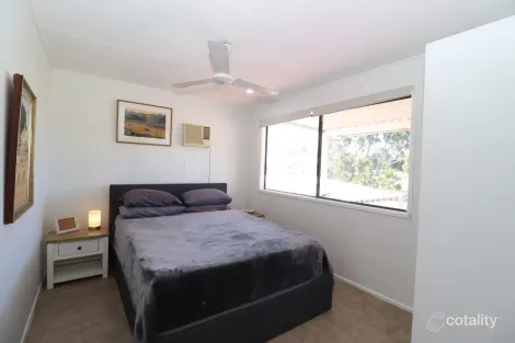 Property photo of 22 Topton Street Alva QLD 4807