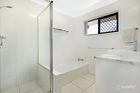 Property photo of 1/57 Numeralla Avenue Ashmore QLD 4214