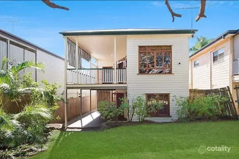 11 Halland Tce, Camp Hill, QLD 4152