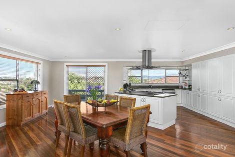 Property photo of 19 Evergreen Drive Shellharbour NSW 2529