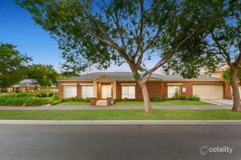 Property photo of 8 Palm Grove Boulevard Aspendale Gardens VIC 3195