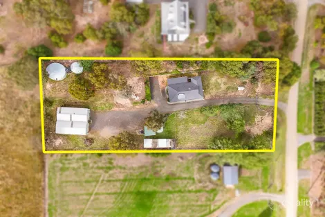 Property photo of 31 Napoleon Street Greendale VIC 3341